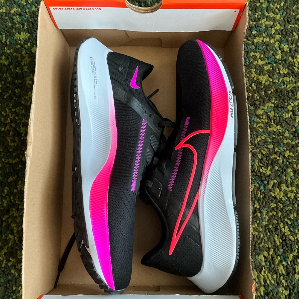 Nike Men’s Air Zoom Pegasus shoes sz10 NIB